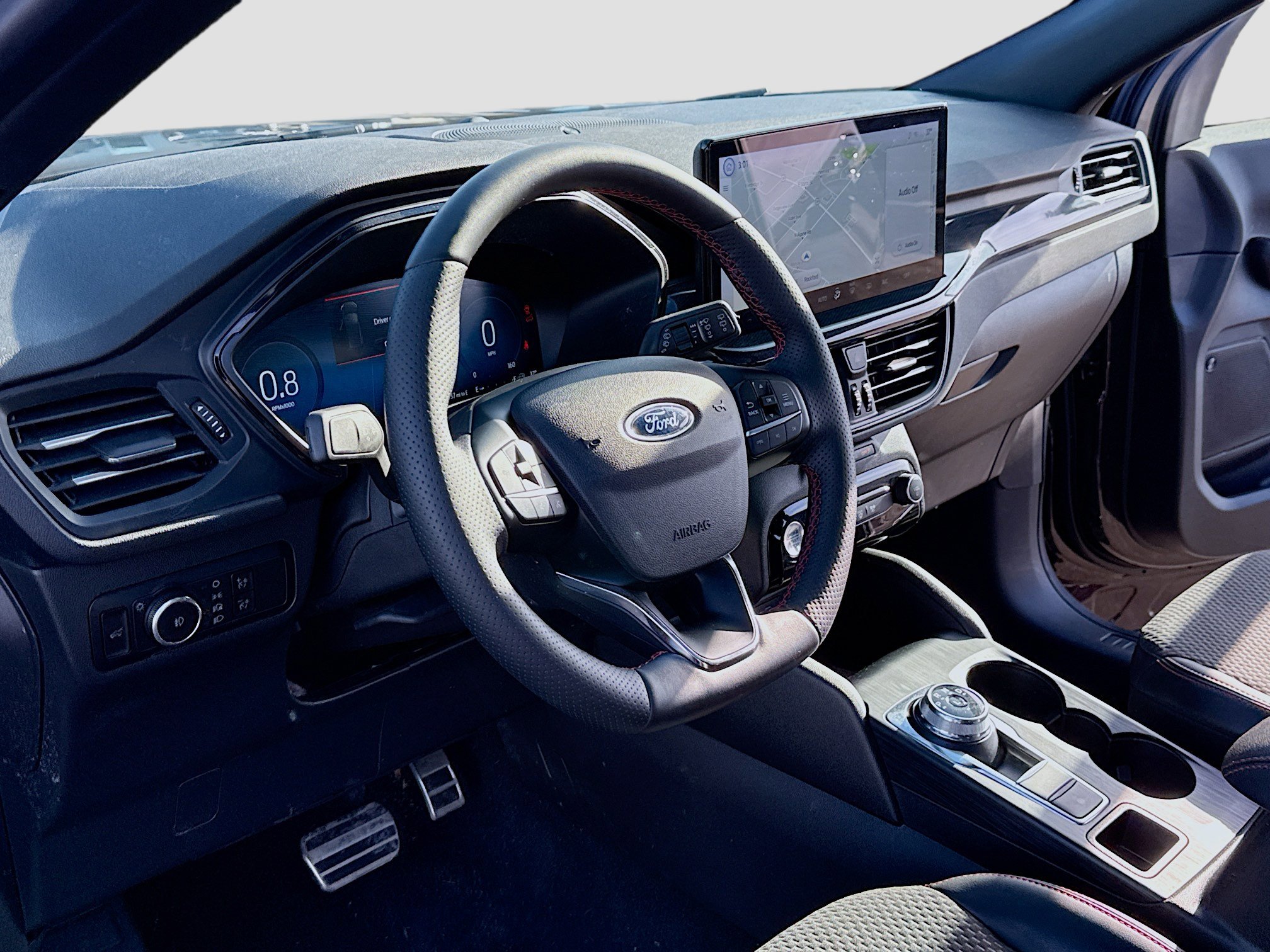 Certified 2023 Ford Escape ST-Line Select w/ Tech Pack #2 image 4