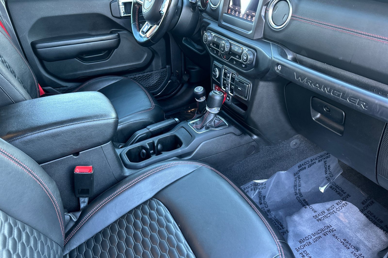 Used 2020 Jeep Wrangler Unlimited Rubicon w/ Quick Order Package 28Y Recon image 18