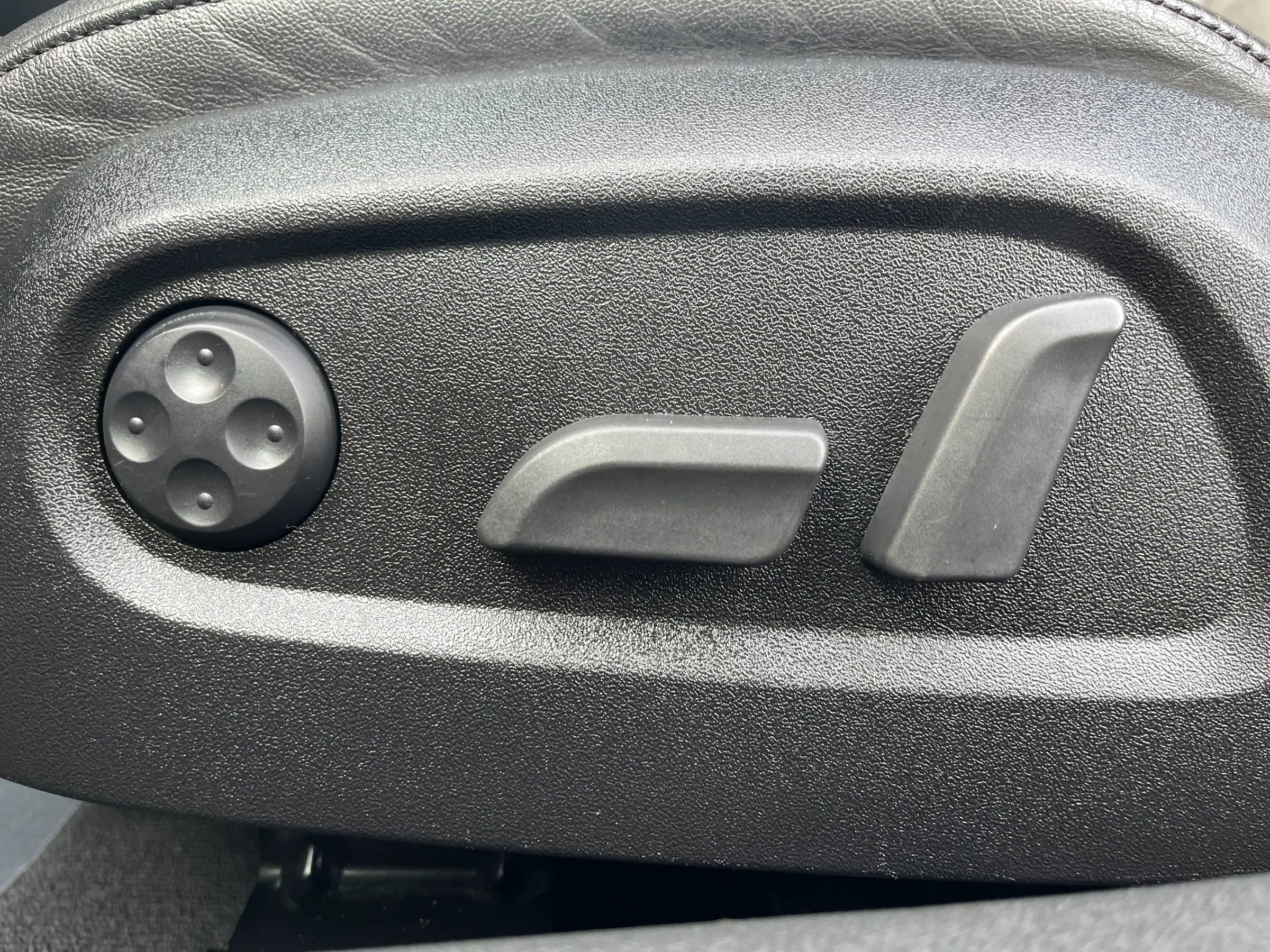 Used 2008 Audi TT 3.2 image 12