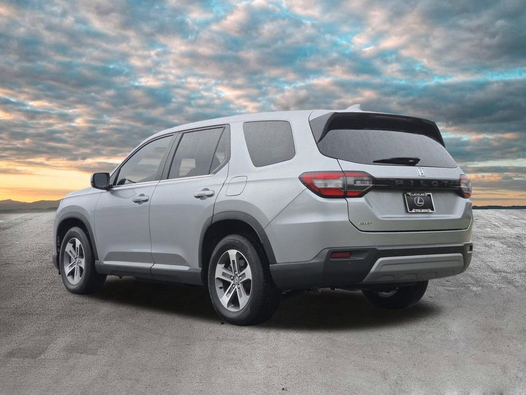 Used 2023 Honda Pilot EX-L image 7