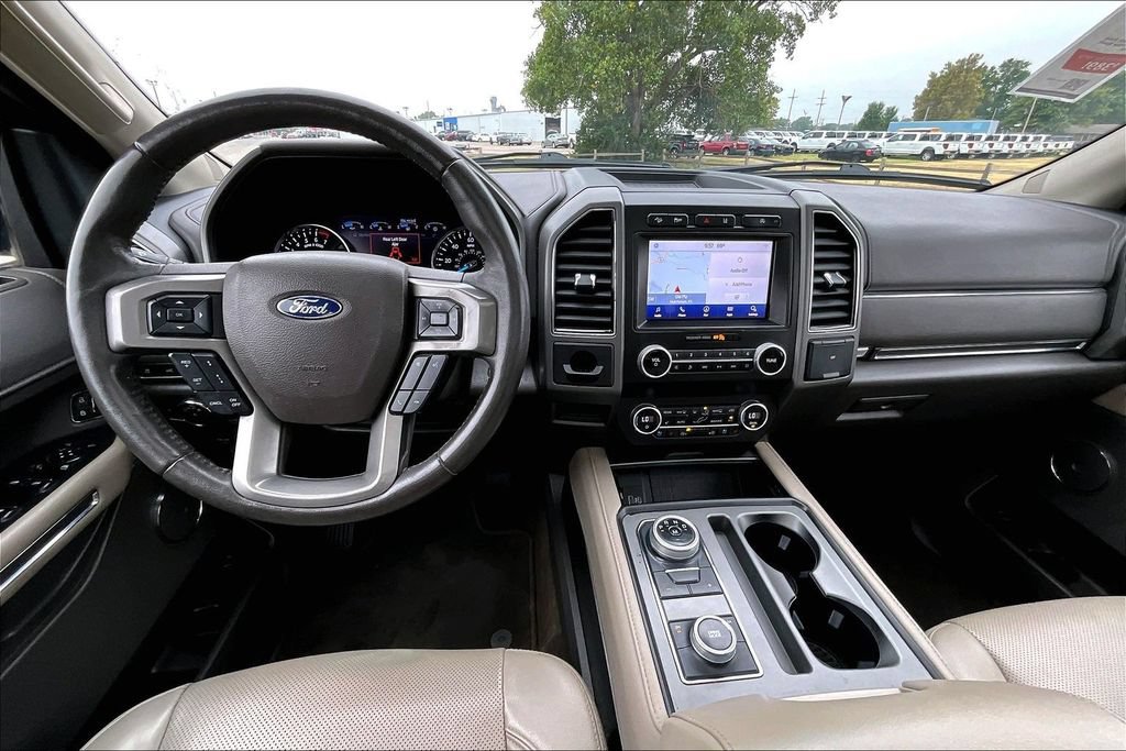 Used 2021 Ford Expedition XLT AWD/4WD image 14