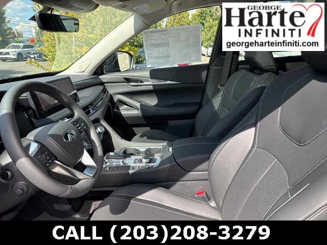 New 2026 INFINITI QX60 Luxe w/ Family Package image 22