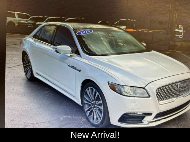 Used 2018 Lincoln Continental Select w/ Continental Climate Package AWD/4WD image 7
