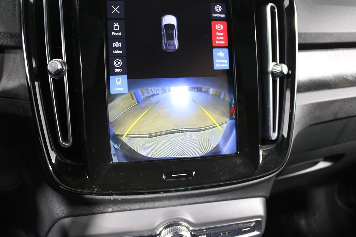 Used 2023 Volvo C40 P8 Recharge Plus AWD/4WD image 24