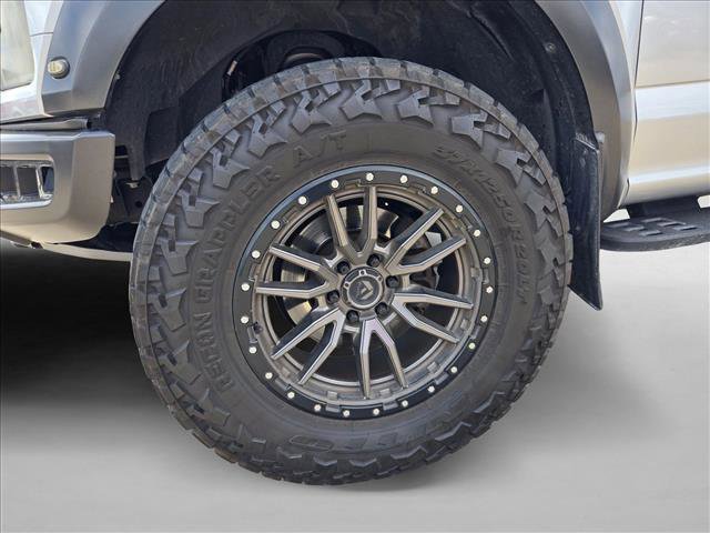 Used 2019 Ford F150 Raptor w/ Equipment Group 802A Luxury AWD/4WD image 10