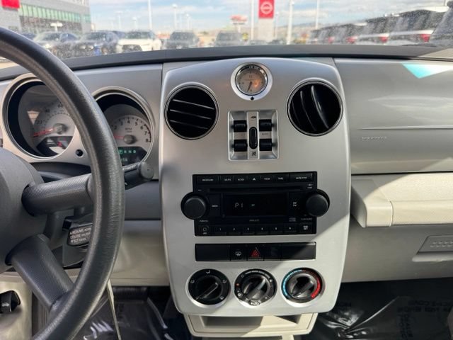 Used 2007 Chrysler PT Cruiser Touring w/ Fleet Value Group I FWD image 10