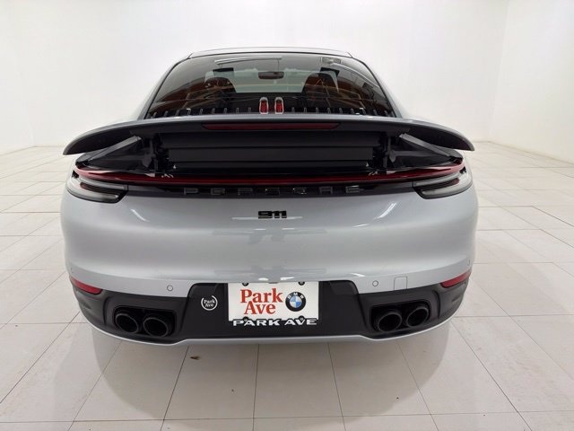 Used 2020 Porsche 911 Carrera RWD image 4