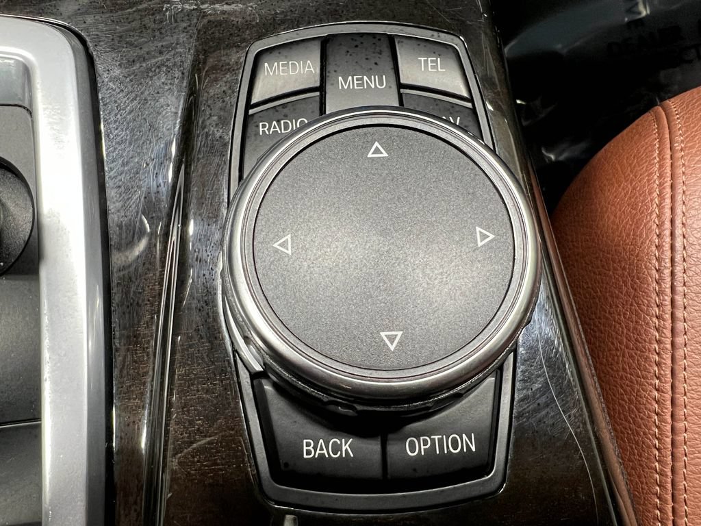 Used 2015 BMW 535i xDrive Sedan AWD/4WD image 27