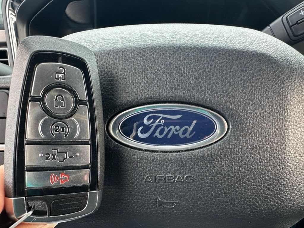 Used 2025 Ford F250 Lariat w/ Lariat Ultimate Package AWD/4WD image 56