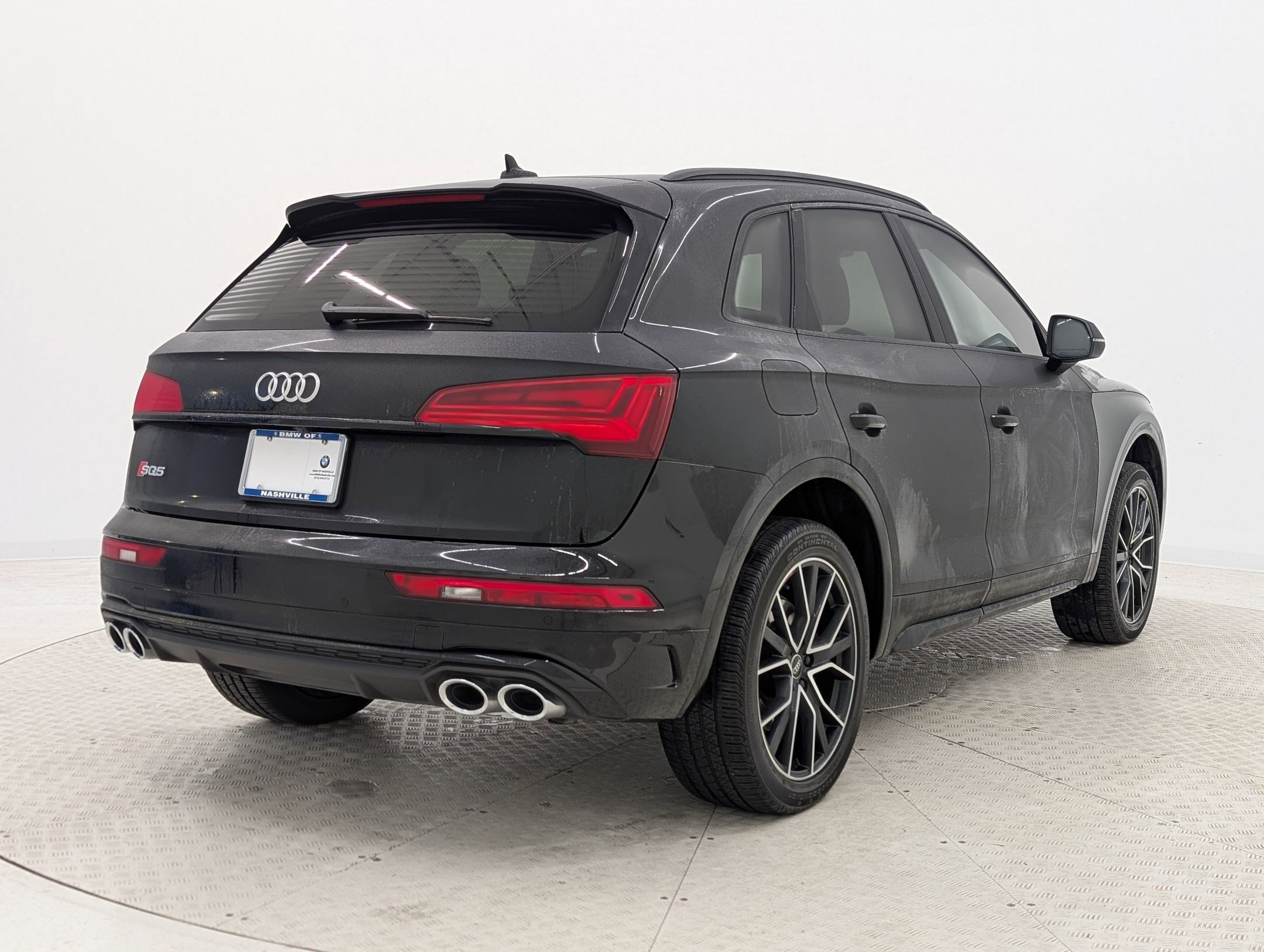 Used 2024 Audi SQ5 Premium Plus w/ Premium Plus Package image 9