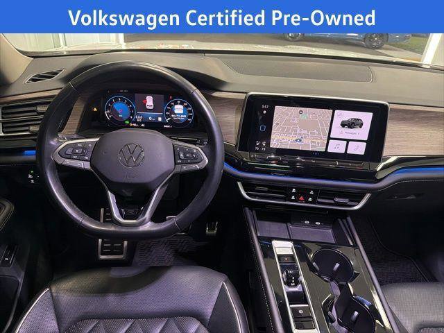 Used 2024 Volkswagen Atlas SEL Premium R-Line image 23