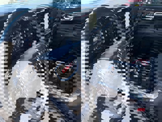 Used 2024 GMC Sierra 1500 Elevation w/ LPO, Elevation Black Package image 18