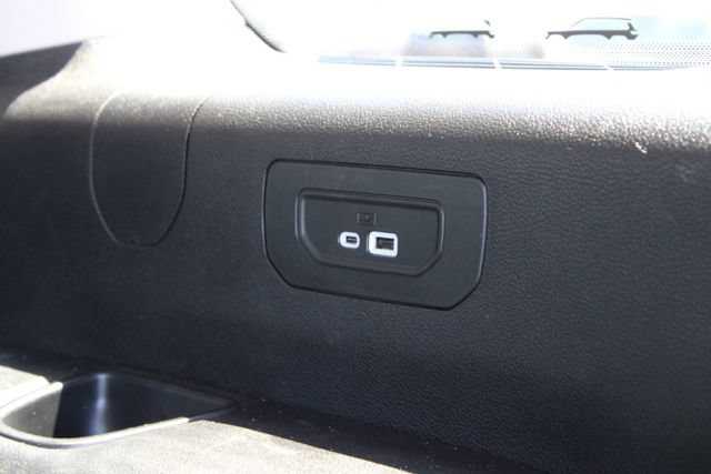 Used 2021 Jeep Grand Cherokee L Limited AWD/4WD image 46