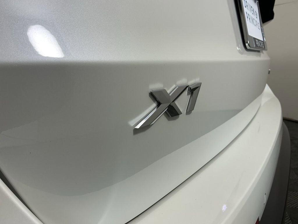 Certified 2023 BMW X1 xDrive28i w/ Convenience Package image 31