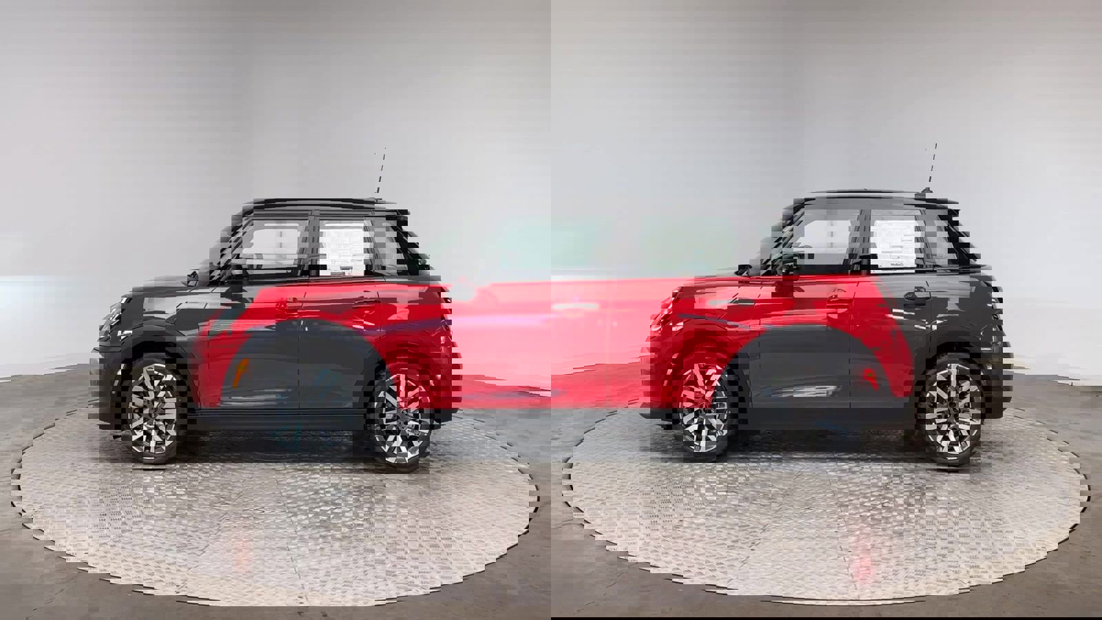 New 2026 MINI Cooper 4-Door Hardtop image 5