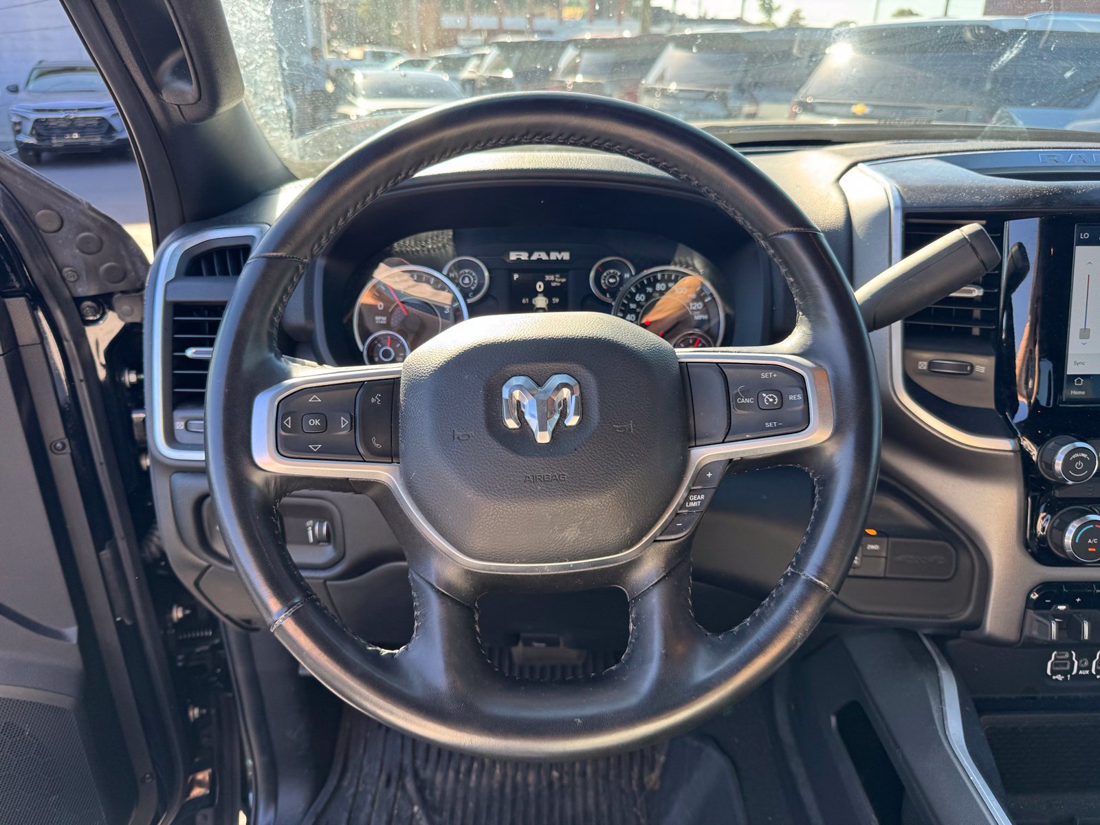 Used 2024 RAM 2500 Big Horn w/ Night Edition AWD/4WD image 16