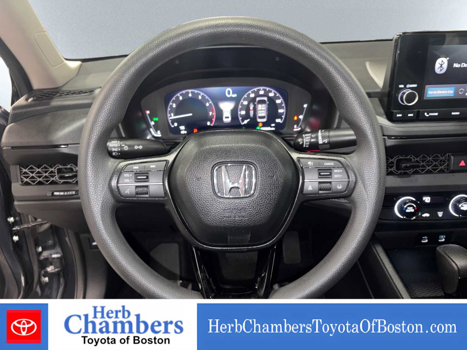 Used 2025 Honda Accord LX image 16