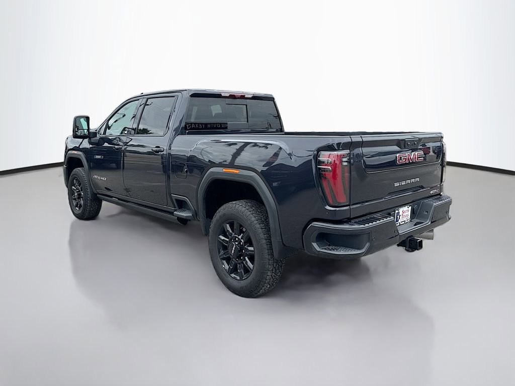 Used 2025 GMC Sierra 2500 AT4 w/ AT4 Premium Plus Package image 5