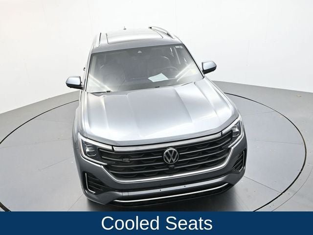 Used 2024 Volkswagen Atlas SEL Premium R-Line AWD/4WD image 24