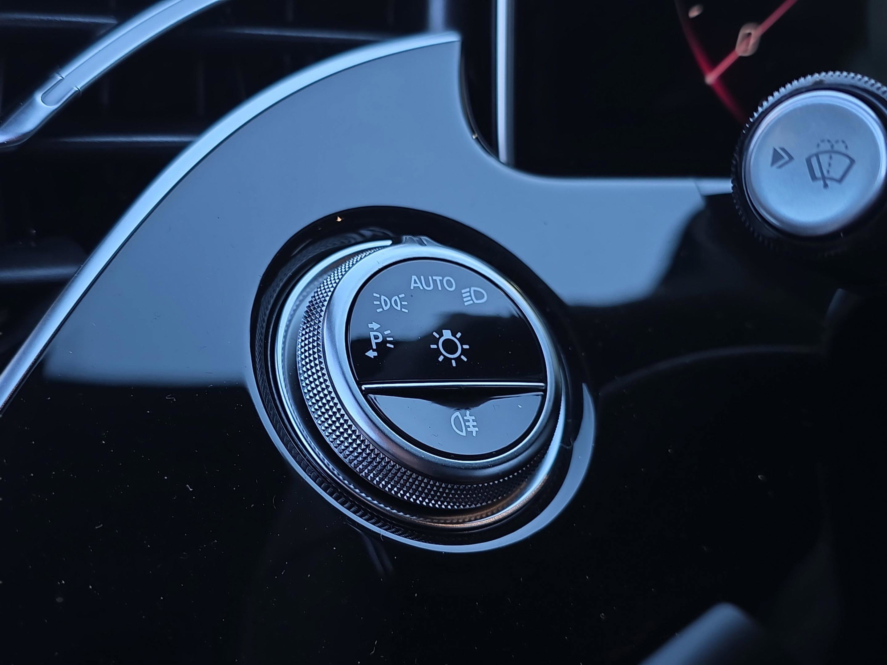 New 2026 Mercedes-Benz E 450 4MATIC Sedan image 24