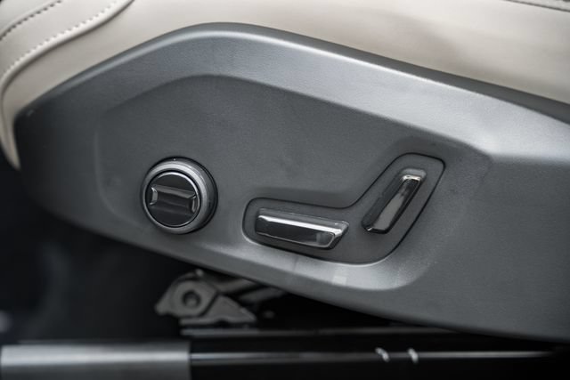 New 2026 Volvo XC90 T8 Core AWD/4WD image 32