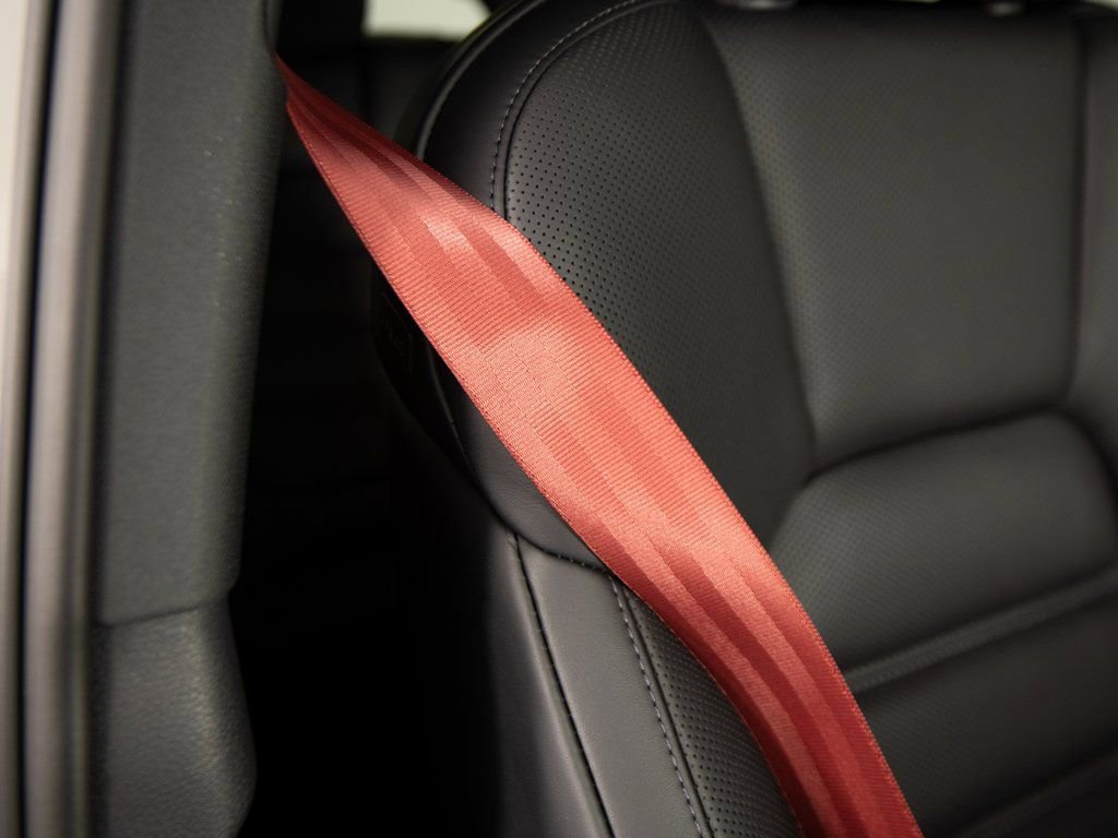 New 2026 Porsche Macan GTS image 37