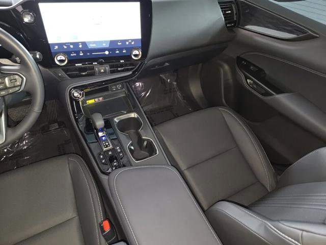 Certified 2026 Lexus NX 350 AWD w/ Accessory Package (2T) image 18