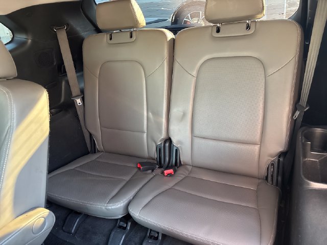 Used 2019 Hyundai Santa Fe XL FWD image 10