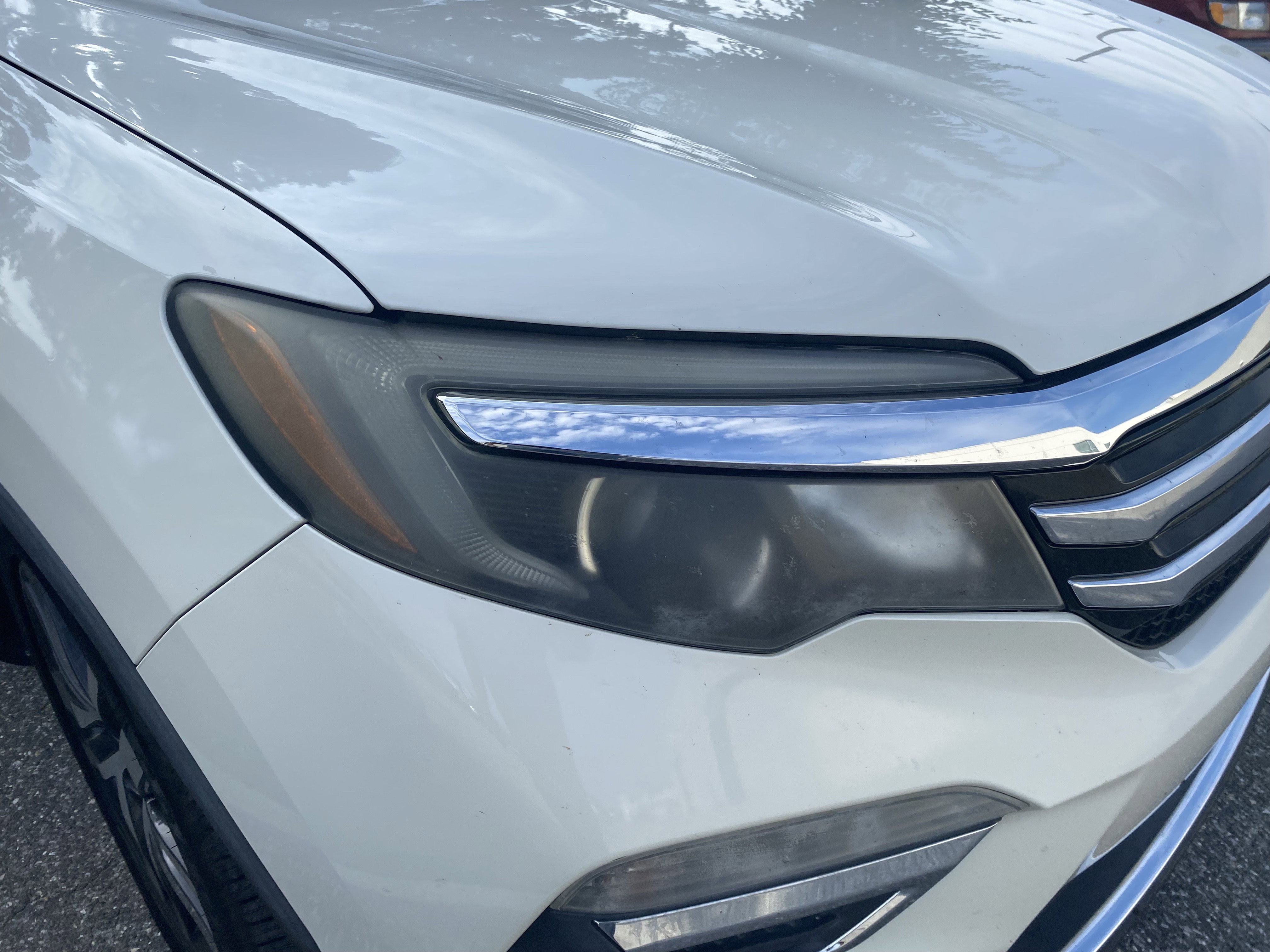 Used 2016 Honda Pilot Touring image 6