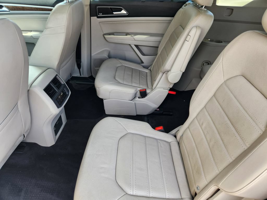 Used 2018 Volkswagen Atlas SEL Premium AWD/4WD image 18