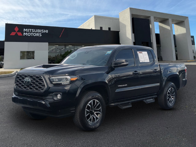 Used 2022 Toyota Tacoma TRD Sport w/ TRD Premium Sport Package AWD/4WD image 1