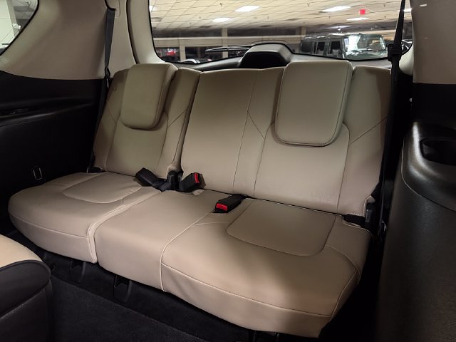 Used 2023 INFINITI QX80 Premium Select w/ Cargo Package AWD/4WD image 22