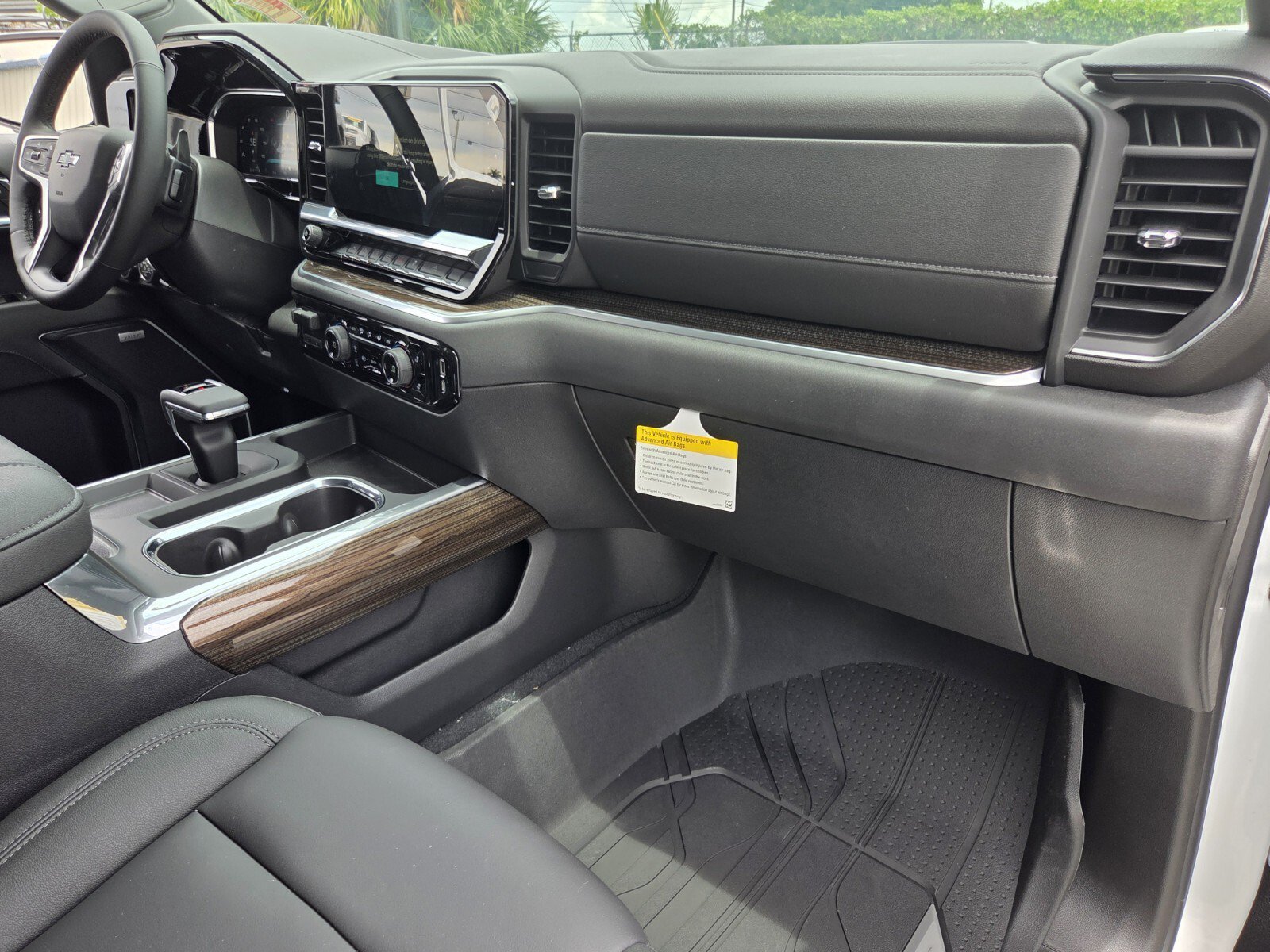 New 2026 Chevrolet Silverado 1500 LT Trail Boss w/ LT Trail Boss Premium Package AWD/4WD image 17