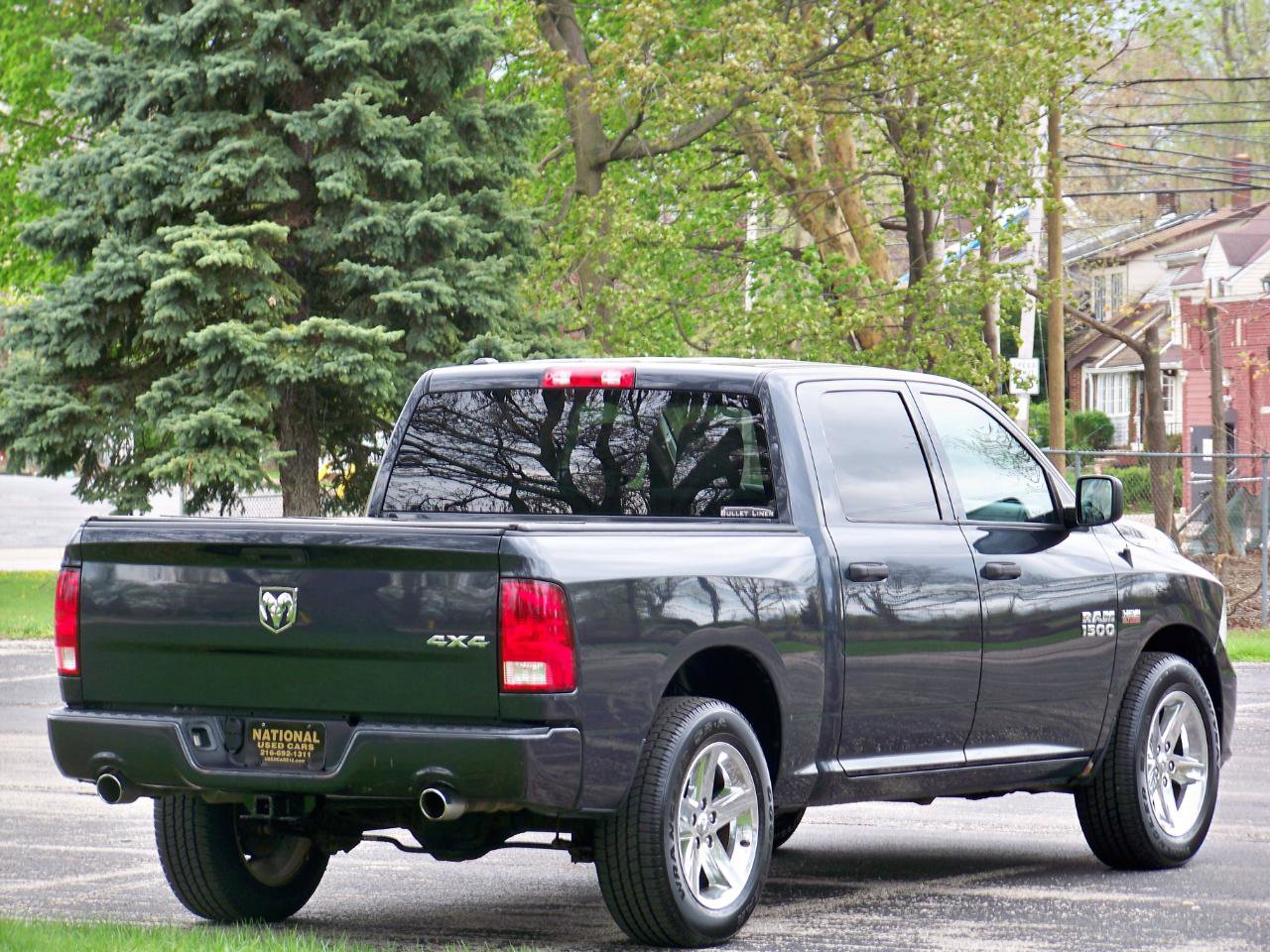 Used 2016 RAM 1500 Express w/ Popular Equipment Group AWD/4WD image 6