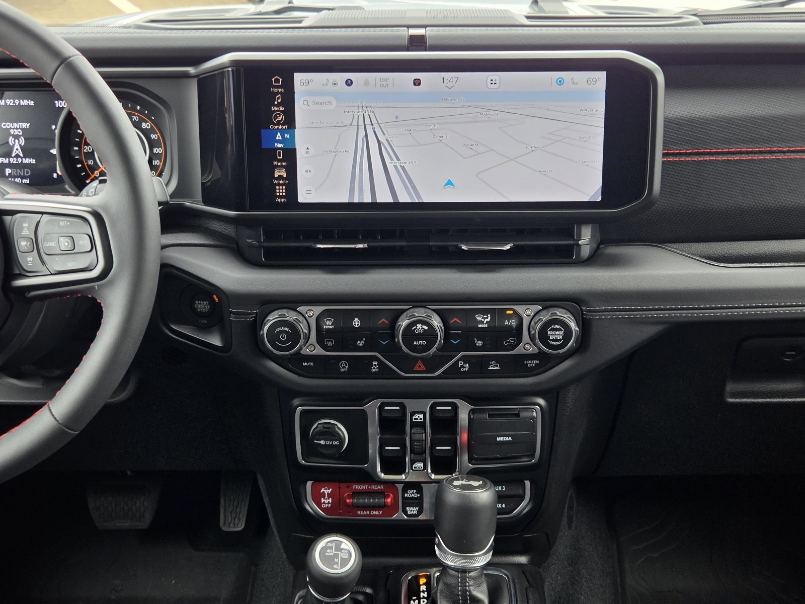 Used 2024 Jeep Wrangler Unlimited Rubicon AWD/4WD image 18