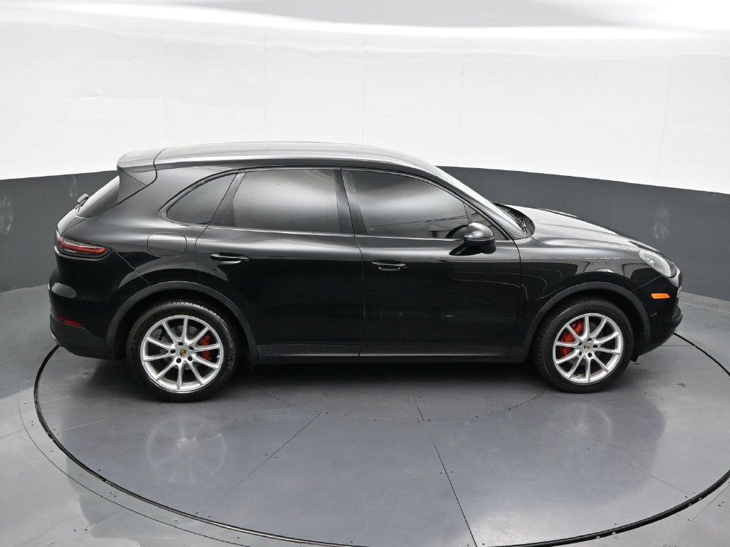 Used 2020 Porsche Cayenne AWD/4WD image 25