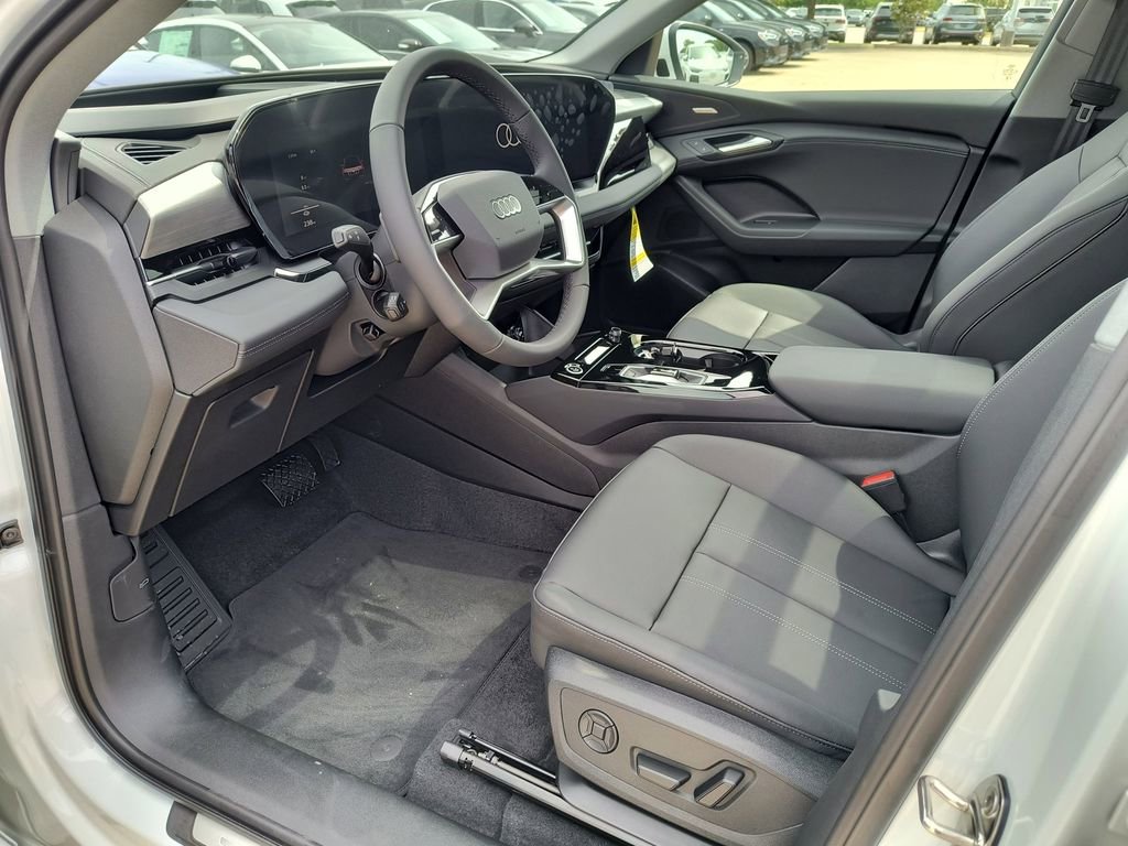 New 2025 Audi Q6 e-tron Premium Plus image 2