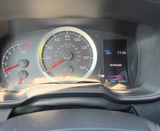 Used 2022 Toyota Corolla SE FWD image 14