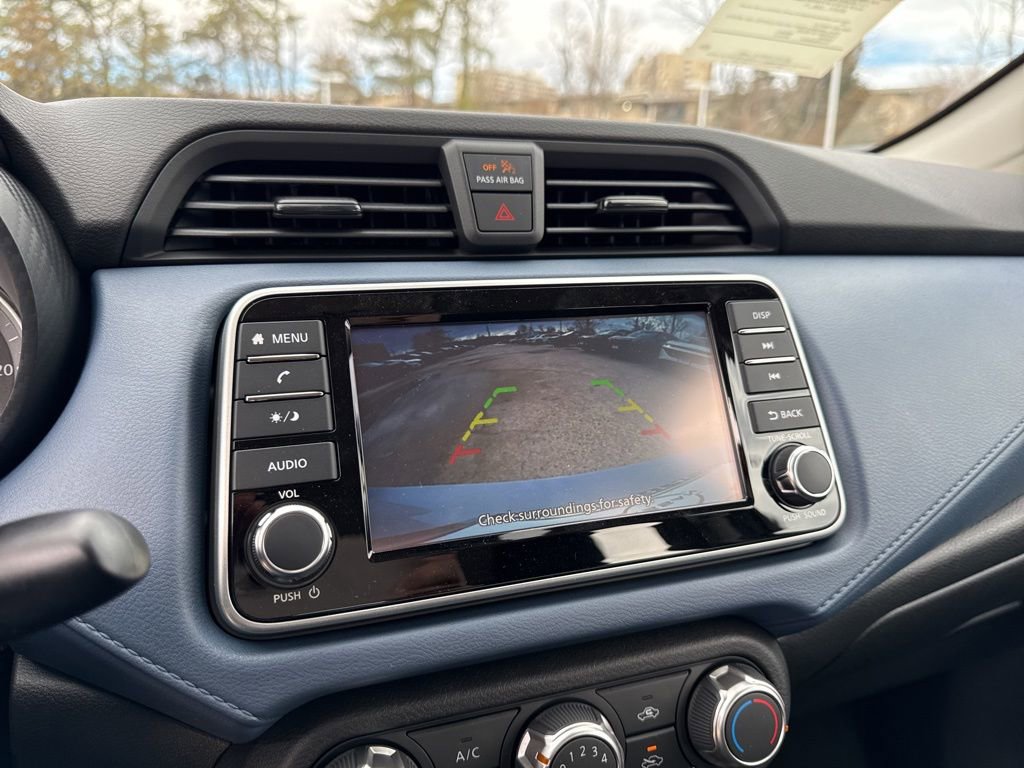 New 2025 Nissan Versa SV w/ Trunk Package image 10