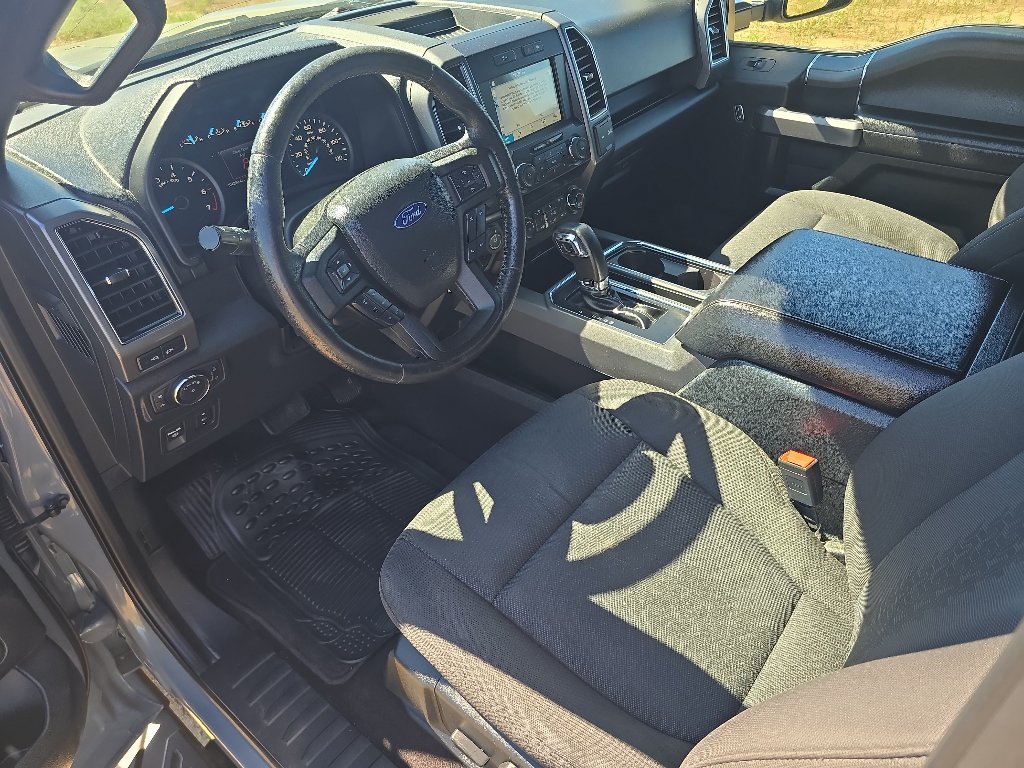 Used 2019 Ford F150 XLT w/ Equipment Group 302A Luxury AWD/4WD image 9