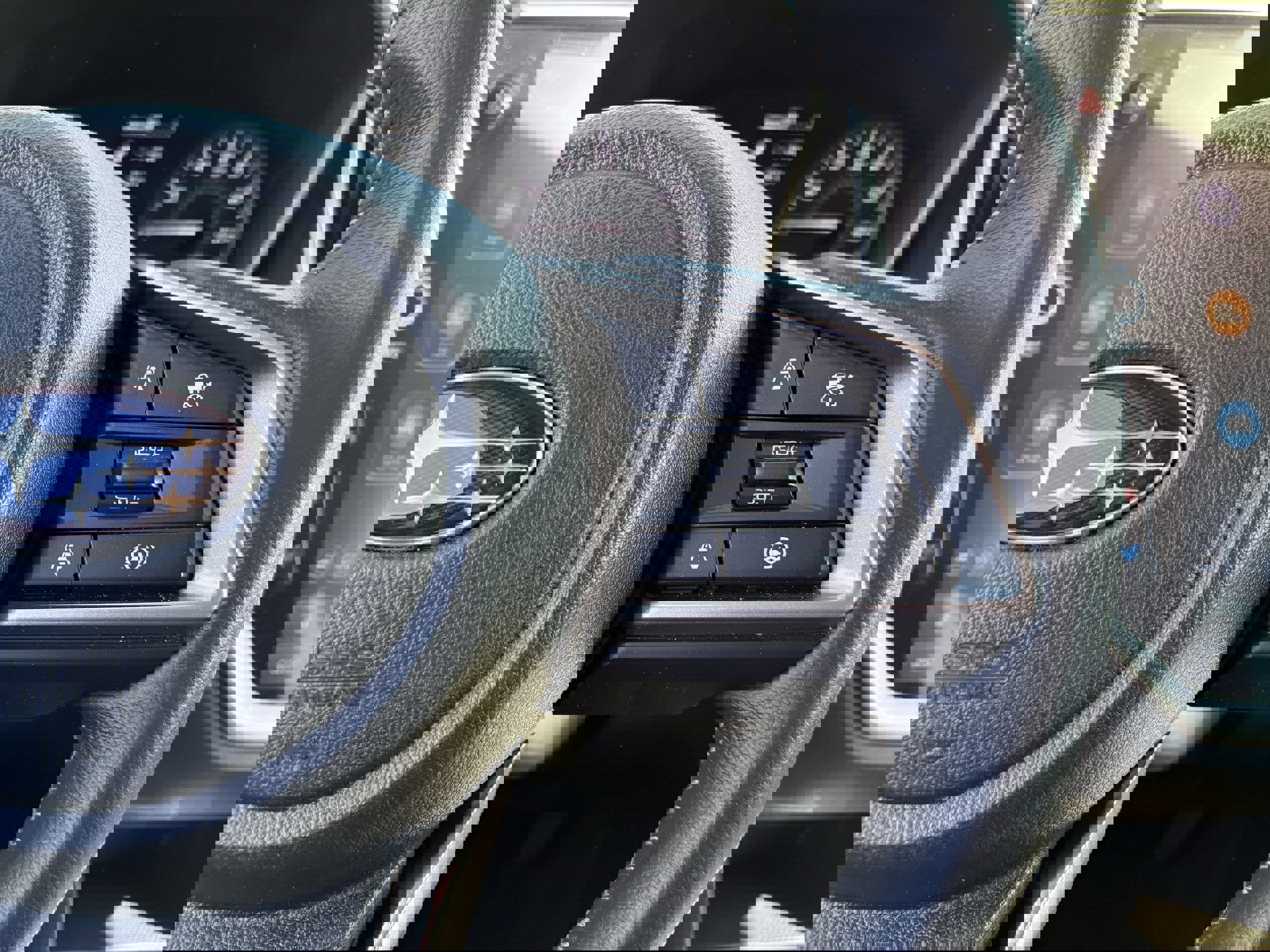 Certified 2025 Subaru Ascent Premium image 16