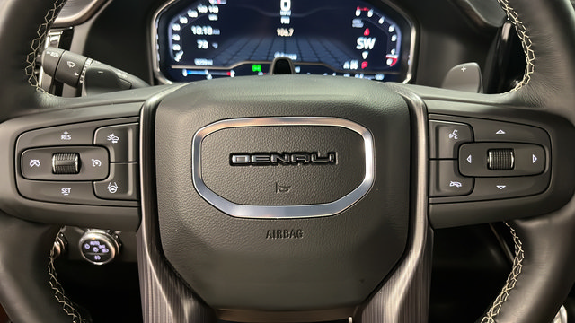 Used 2025 GMC Sierra 1500 Denali Ultimate AWD/4WD image 16