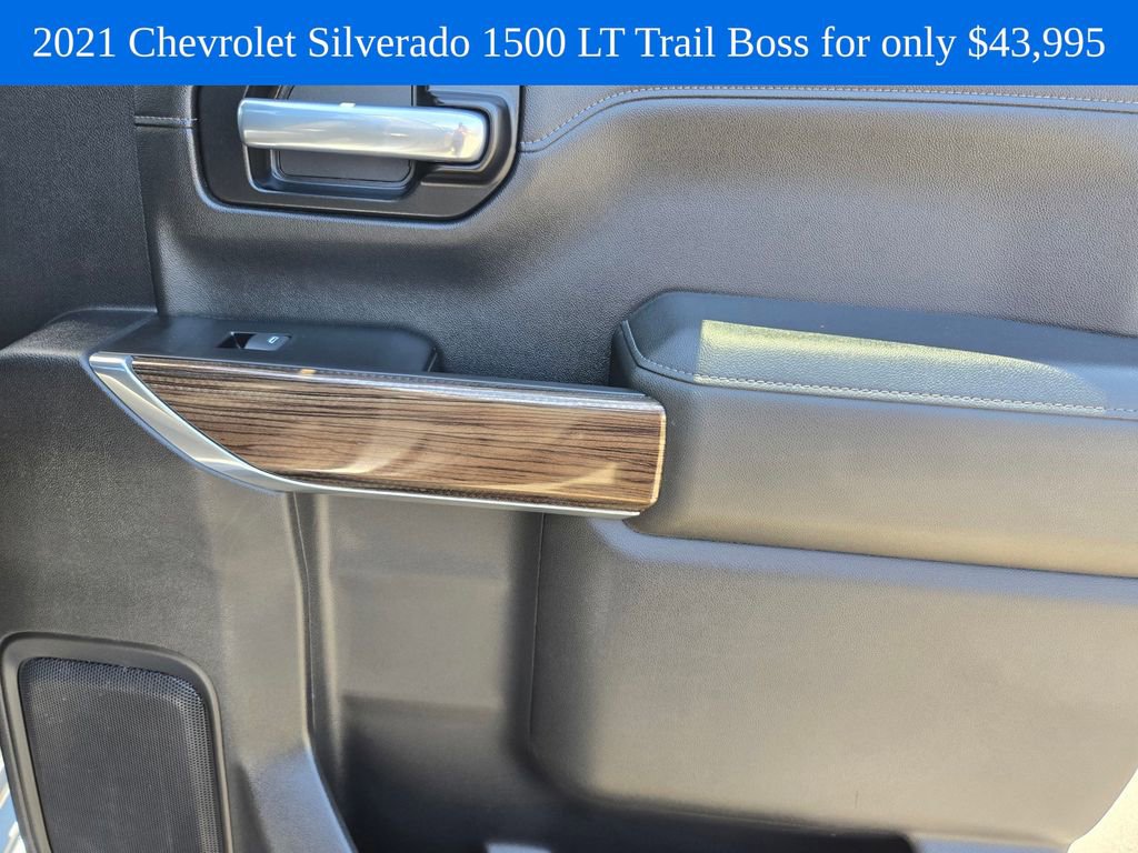 Used 2021 Chevrolet Silverado 1500 LT Trail Boss AWD/4WD image 11