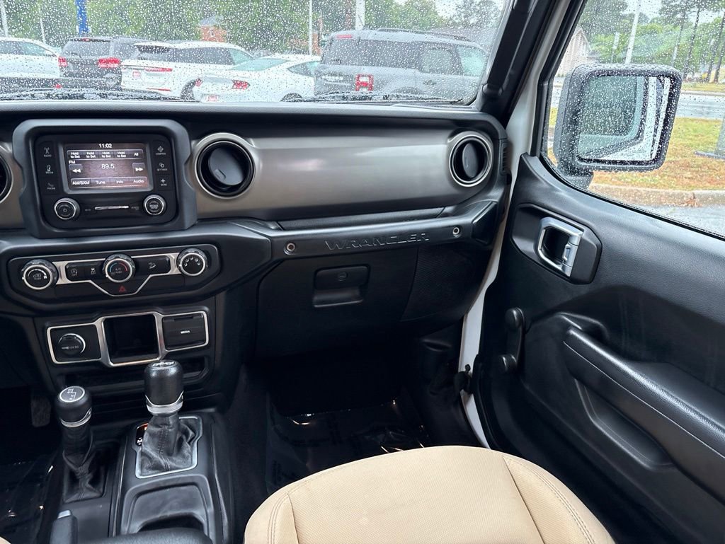 Used 2019 Jeep Wrangler Unlimited Sport AWD/4WD image 11