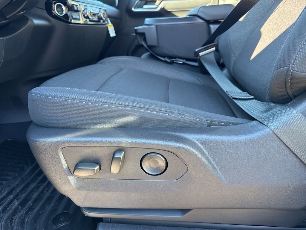 New 2026 GMC Sierra 1500 Elevation image 22