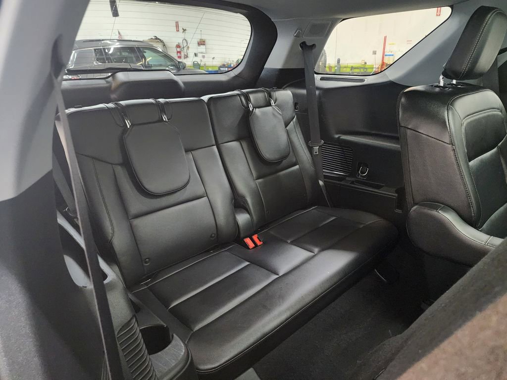 Used 2021 Ford Explorer Limited image 35