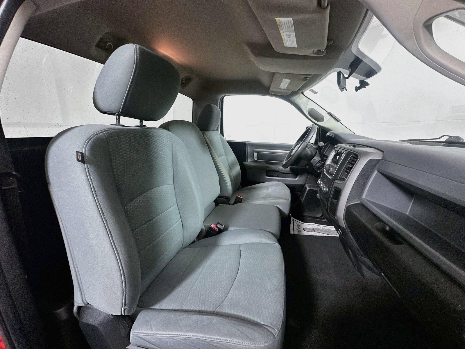 Used 2013 RAM 1500 Express RWD image 21