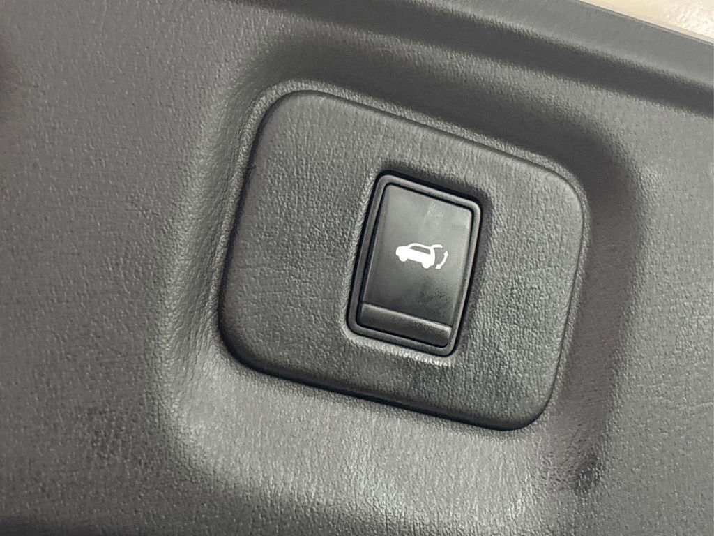 Used 2019 INFINITI QX60 Luxe w/ Essential Package image 15