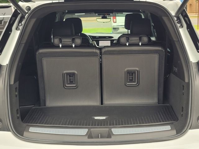 Used 2022 Cadillac XT6 Premium Luxury w/ Platinum Package AWD/4WD image 10