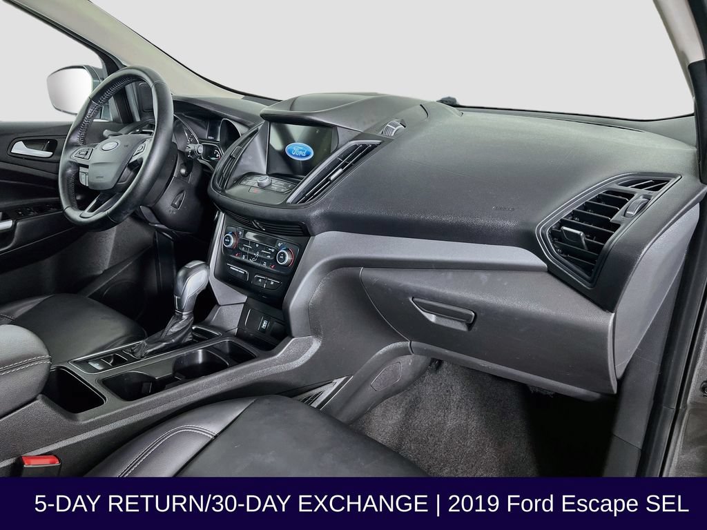 Used 2019 Ford Escape SEL FWD image 34